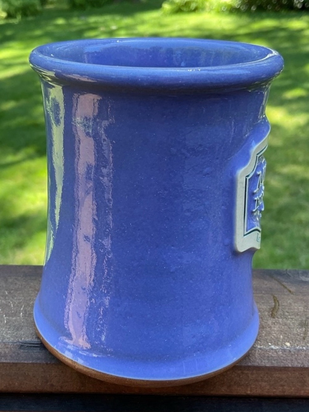 Deneen Pottery Maine Stay Inn & Cottages Kennebunkport ME Mug 2011 - Picture 6 of 10
